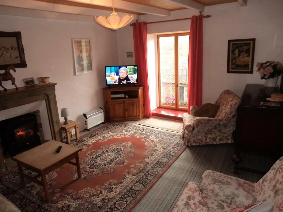 Ferienhaus Villa Rest Huella Saint-Segal Frankreich